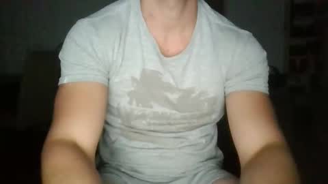 Snapshot of sexyyphilip chatting on April 25, 12:02 am sexyyphilip online show from April 25, 12:02 am