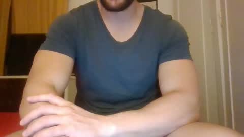 Snapshot of sexyyphilip chatting on May 6, 12:08 am sexyyphilip online show from May 6, 12:08 am