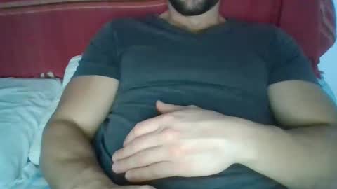 Snapshot of sexyyphilip chatting on May 22, 12:18 am sexyyphilip online show from May 22, 12:18 am