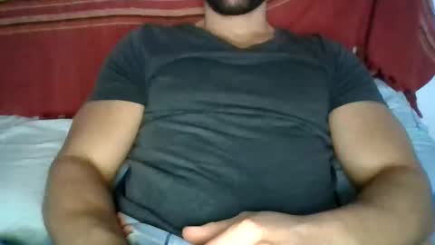 Snapshot of sexyyphilip chatting on May 23, 10:58 pm sexyyphilip online show from May 23, 10:58 pm