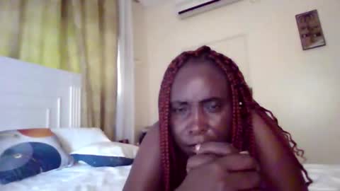 Snapshot of sezy_cathy2 chatting on May 20, 6:30 am sezy_cathy2 online show from May 20, 6:30 am