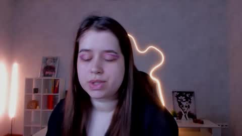 Snapshot of shadowfray chatting on November 13, 1:59 am shadowfray online show from November 13, 1:59 am