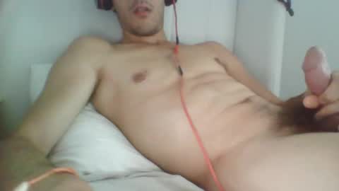 Snapshot of shadowgiraffe chatting on October 25, 10:01 am shadowgiraffe online show from October 25, 10:01 am