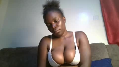 Snapshot of shadowsweet34 chatting on April 29, 5:30 pm val online show from April 29, 5:30 pm