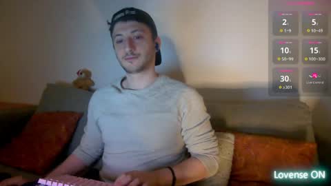 Snapshot of shadysinnerman chatting on April 20, 8:32 pm Sinnermann online show from April 20, 8:32 pm
