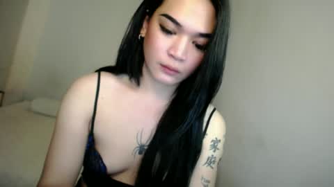 Snapshot of shaggynm505 chatting on June 13, 2:31 am Beautiful Angel online show from June 13, 2:31 am