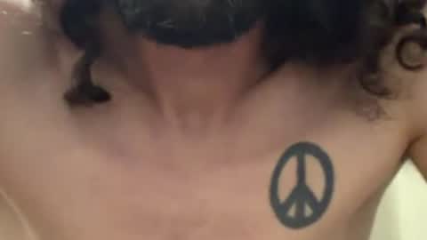 shaggyslim69 online show from May 15, 11:23 pm