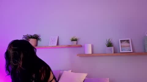 Shaina online show from March 1, 3:30 am