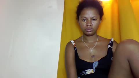 shainnah online show from November 19, 6:35 am