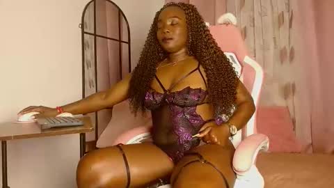 Shaira online show from November 23, 12:21 am