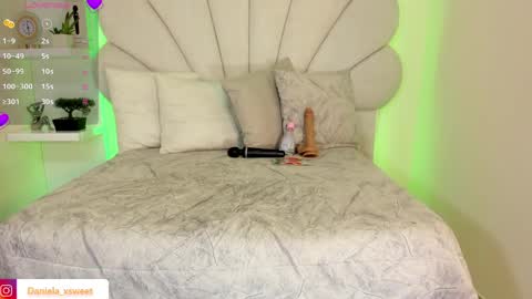 Snapshot of shairytovar chatting on April 27, 6:00 am shairytovar online show from April 27, 6:00 am