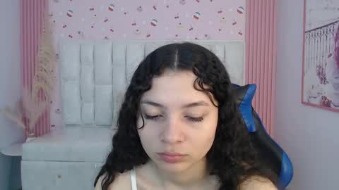 Shalon  online show from October 20, 1:33 pm