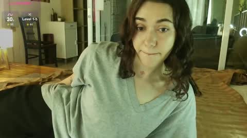 Snapshot of shamahasla chatting on May 9, 3:01 am Sade online show from May 9, 3:01 am