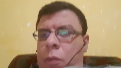 Snapshot of shams9999 chatting on February 24, 9:46 pm shams9999 online show from February 24, 9:46 pm