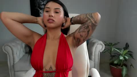 Snapshot of shanabellucy chatting on February 25, 7:14 pm onlyfans shanabellucy online show from February 25, 7:14 pm