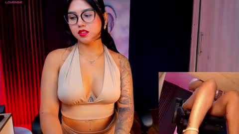 Snapshot of shanabellucy chatting on October 12, 5:12 pm onlyfans shanabellucy online show from October 12, 5:12 pm