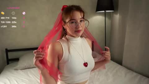 Snapshot of shandrahoner chatting on February 1, 11:09 am Liza online show from February 1, 11:09 am