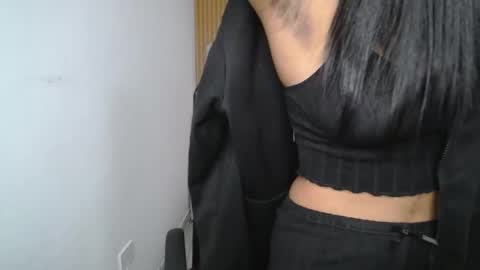 Snapshot of shaneelle chatting on June 1, 12:07 pm shanelle online show from June 1, 12:07 pm