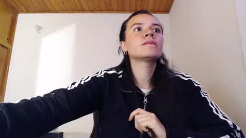 Snapshot of shanel_lozano chatting on June 14, 5:59 pm shanel_lozano online show from June 14, 5:59 pm