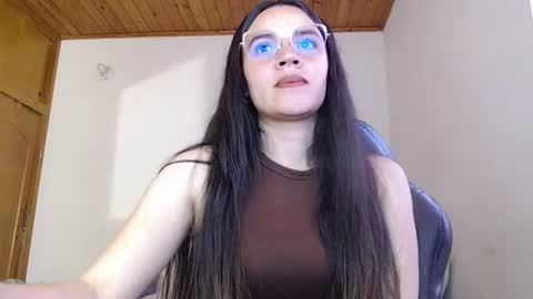 Snapshot of shanel_lozano chatting on June 21, 7:38 pm shanel_lozano online show from June 21, 7:38 pm