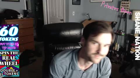 Snapshot of shanestickrod chatting on May 27, 3:25 am shanestickrod online show from May 27, 3:25 am