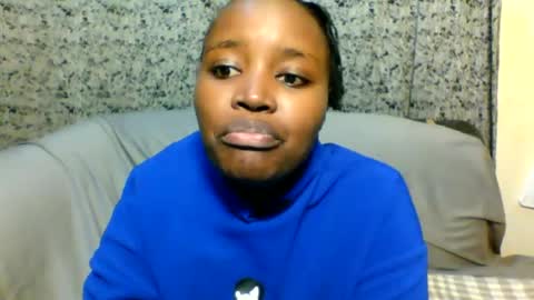 shania_sleigh online show from February 8, 9:56 am