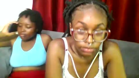 shania_sleigh online show from March 30, 6:20 pm