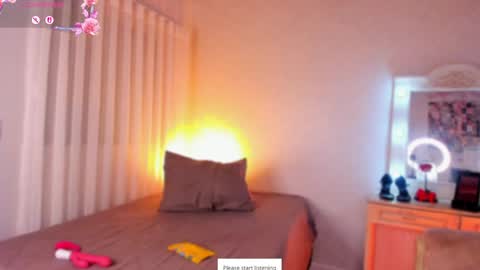 Snapshot of shannol_ryan chatting on May 2, 12:59 am Shannol online show from May 2, 12:59 am