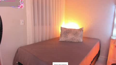 Snapshot of shannol_ryan chatting on May 12, 1:47 am Shannol online show from May 12, 1:47 am