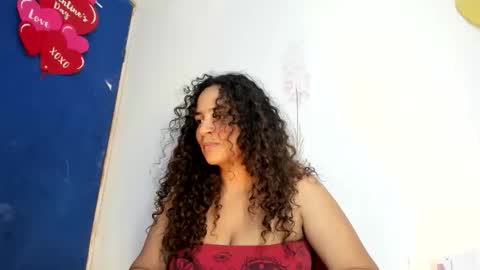 Snapshot of shanom01 chatting on June 9, 1:34 pm shanom01 online show from June 9, 1:34 pm