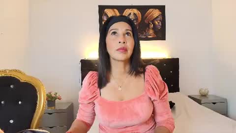  Shanon  online show from June 11, 7:45 pm