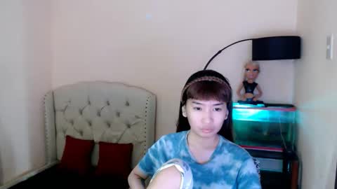 SHANTA FOX  s online show from April 19, 1:16 am