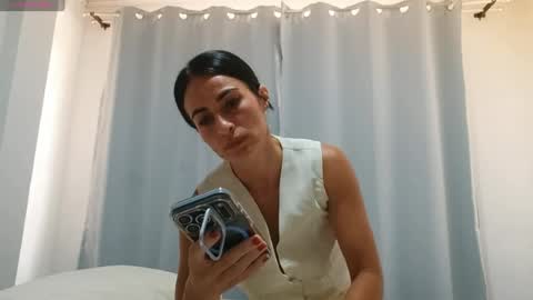 shantal online show from March 2, 3:41 pm