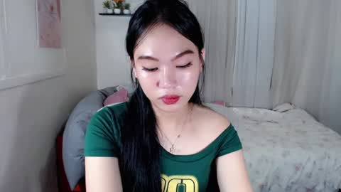 Snapshot of shantel_xx chatting on June 30, 1:23 pm Shantel online show from June 30, 1:23 pm