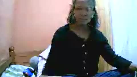 Snapshot of shanyarise chatting on August 1, 12:15 pm ShanyaRise online show from August 1, 12:15 pm