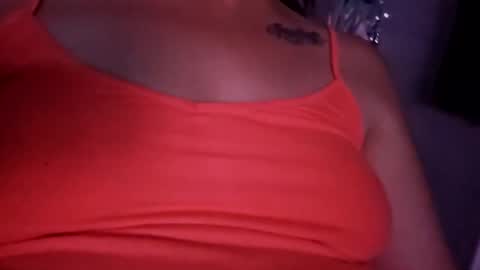 Snapshot of shanyozza chatting on May 3, 9:10 pm naughtyfuckcouple online show from May 3, 9:10 pm