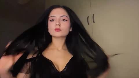 Snapshot of sharelgilvin chatting on November 11, 5:24 pm sharelgilvin online show from November 11, 5:24 pm