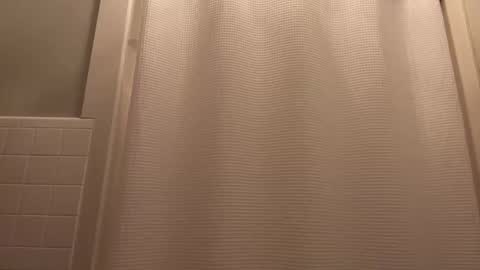 shark1865 online show from February 21, 10:15 pm