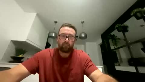 Snapshot of sharksboy16 chatting on November 11, 6:41 pm Sharksboy online show from November 11, 6:41 pm