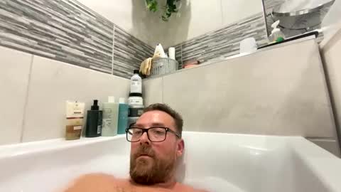 Snapshot of sharksboy16 chatting on February 26, 5:56 pm Sharksboy online show from February 26, 5:56 pm