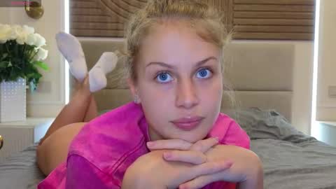 Sharleen online show from January 16, 12:09 pm