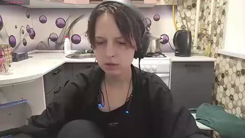 Snapshot of sharleenyodis chatting on June 26, 5:17 pm Sara online show from June 26, 5:17 pm