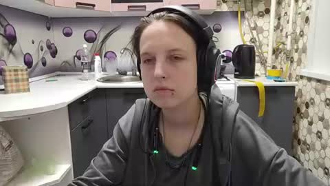 Snapshot of sharleenyodis chatting on June 30, 5:47 pm Sara online show from June 30, 5:47 pm