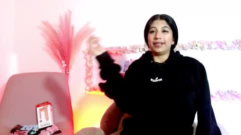 Snapshot of sharlotaustral18_ chatting on February 20, 3:36 am sharlotaustral18_ online show from February 20, 3:36 am