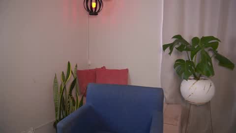 Sharlotte online show from November 4, 6:29 pm