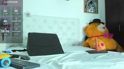 sharon_smiith_ online show from January 26, 3:48 am