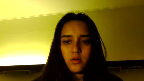 Snapshot of sharon_widsor chatting on March 3, 10:48 pm sharon_widsor online show from March 3, 10:48 pm