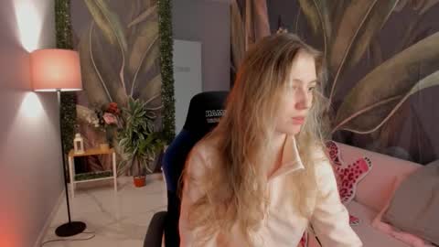 Sharon online show from December 14, 11:48 am