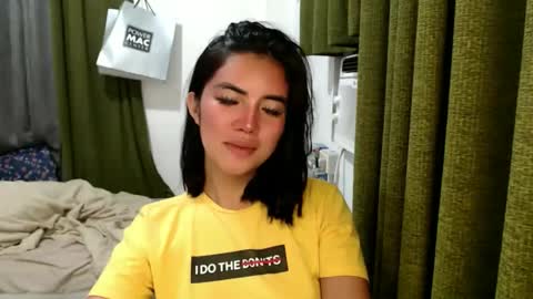 Snapshot of shasha_carreon chatting on October 19, 12:39 pm shasha online show from October 19, 12:39 pm