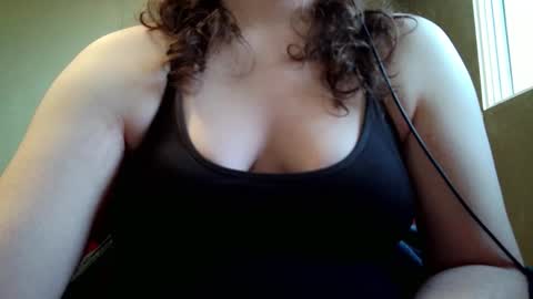 Shay online show from November 19, 4:51 pm